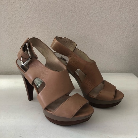 Michael Kors Platform Shoes - Picture 3 of 6